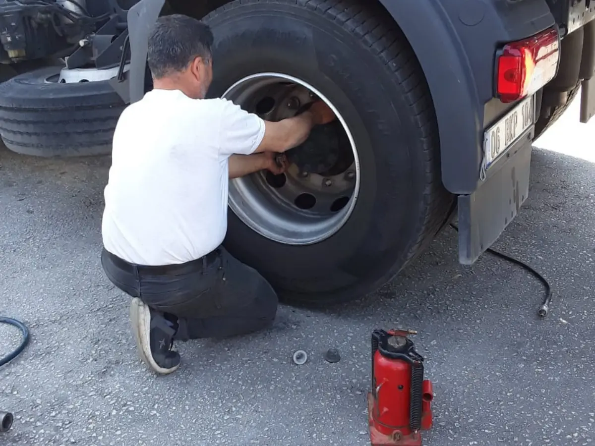 Ovacık Oto Lastikçi